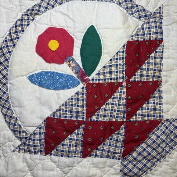 Vintage Patchwork Quilt Flower Basket With Shams 78x79 Appliqué Quilted - Picture 7 of 16